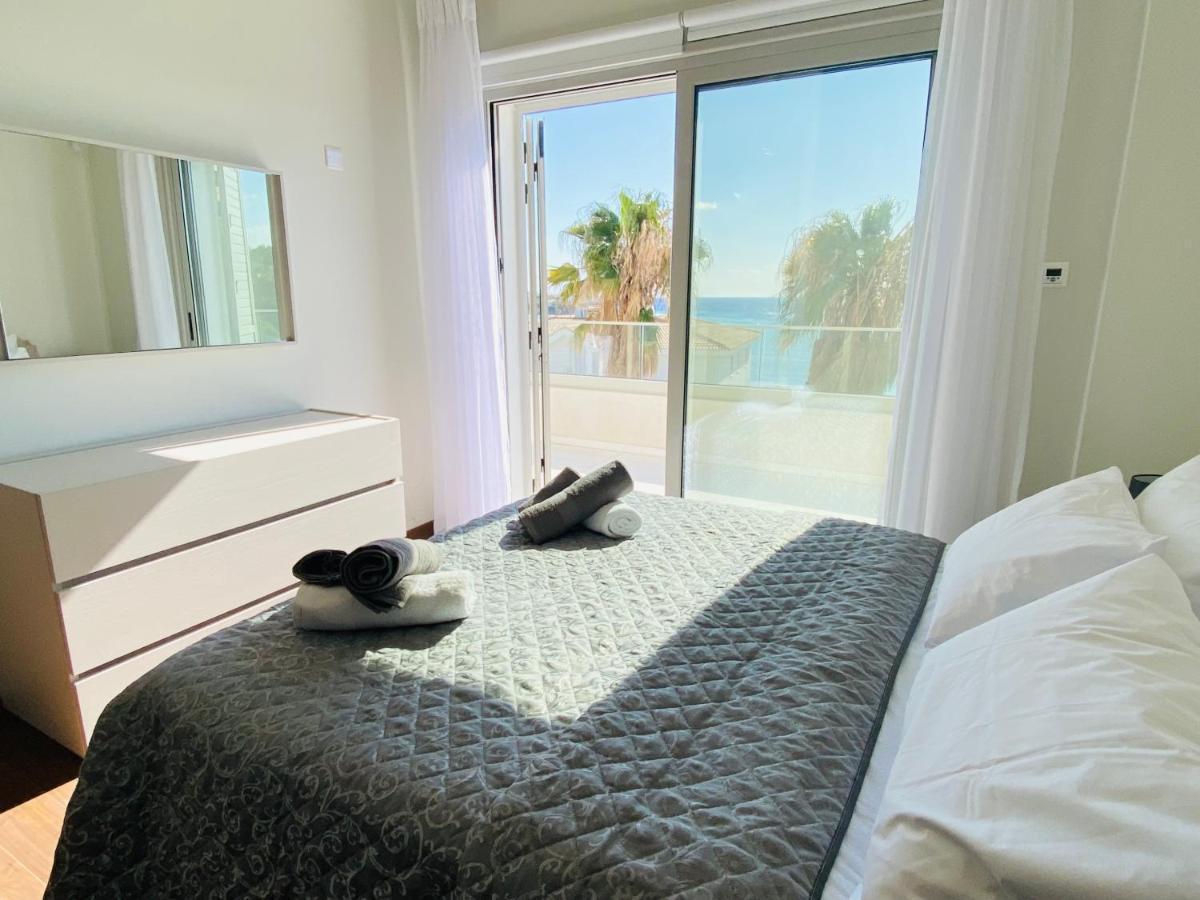 Coral Bay Beach Villa Paphos Luaran gambar