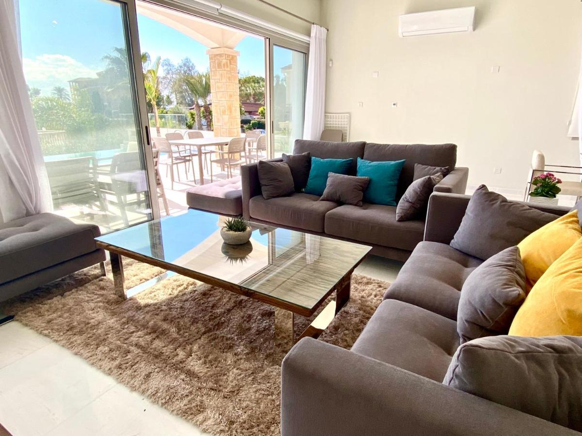 Coral Bay Beach Villa Paphos Luaran gambar
