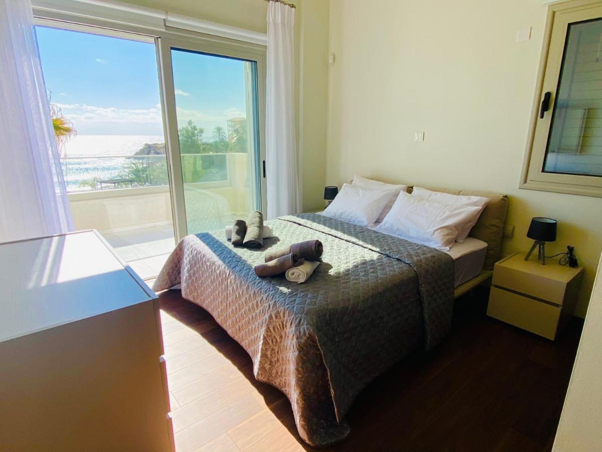 Coral Bay Beach Villa Paphos Luaran gambar