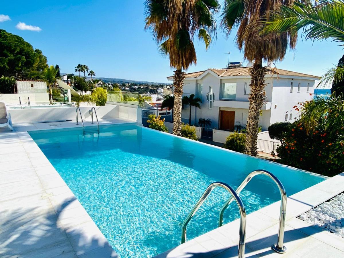 Coral Bay Beach Villa Paphos Luaran gambar